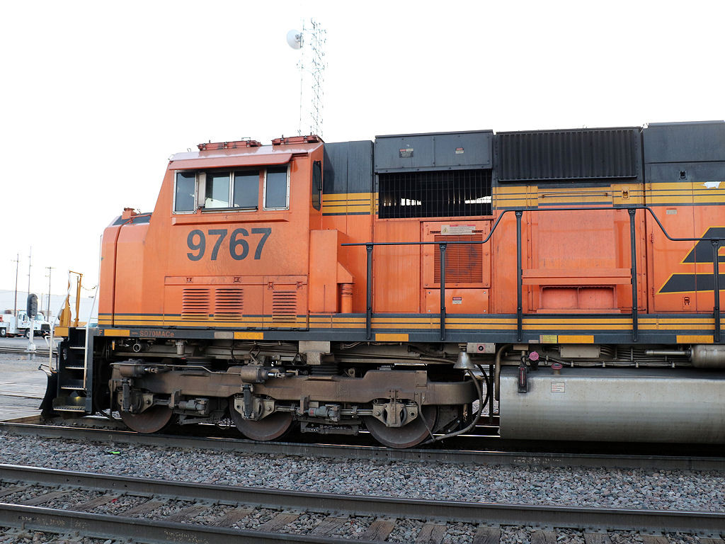 BNSF 9767